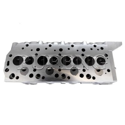 Mitsubishi Auto Cylinder Head Assembly 4D55 4D56 ME997041 ME997653 ME012131