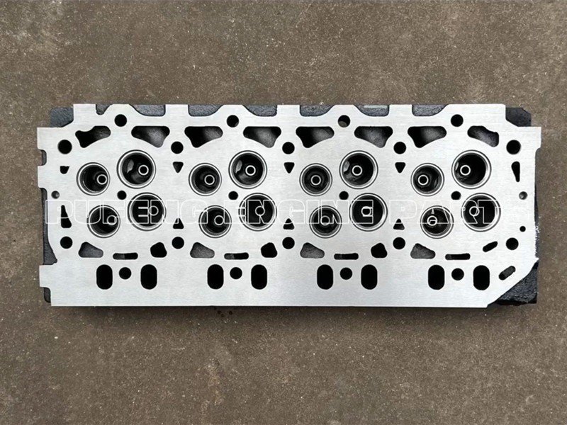 Yanmar 4TNV94 4TNV98 cylinder head 129907-11700