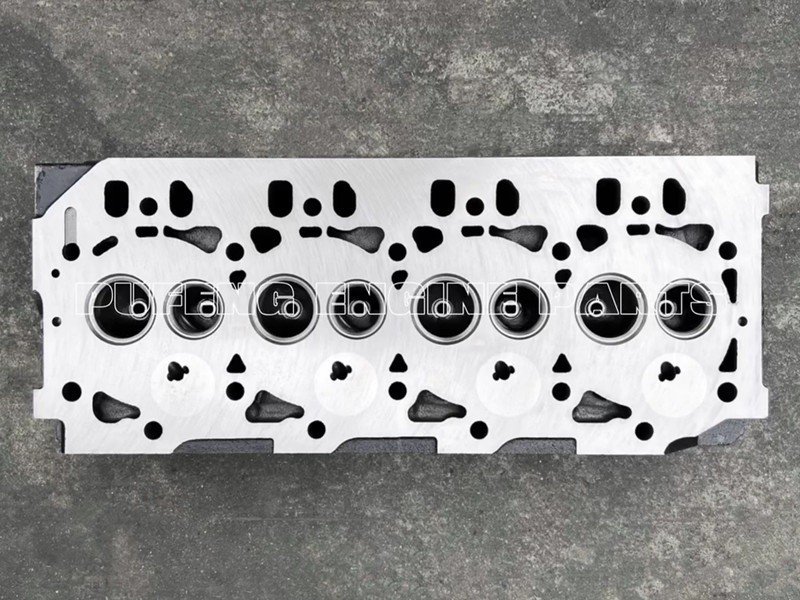 Komatsu forklift cylinder head 4D92E 4D94E 4D94LE 4D98E